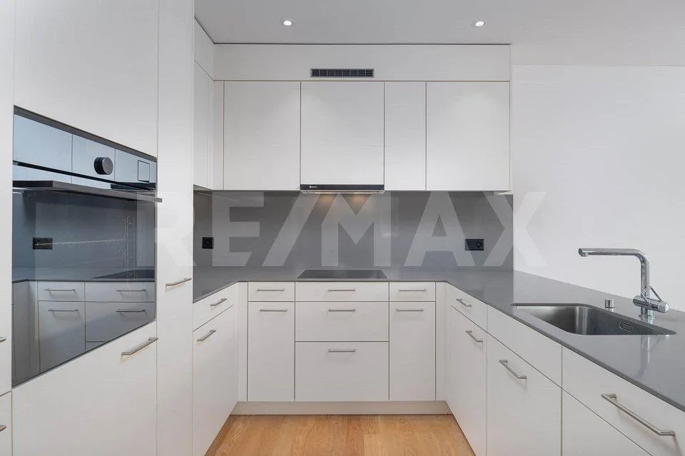 Zwei Sonnenseiten, ein Zuhause – Ihre neue 4.5-Zimmer-Wohnung in Fa...
