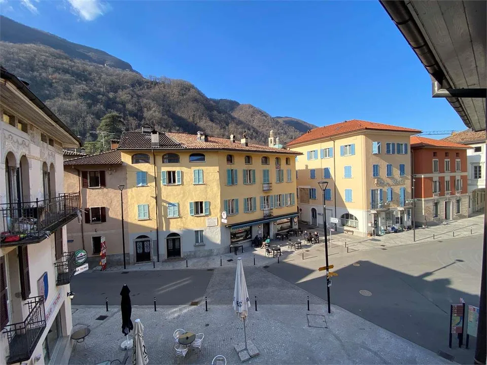 Casa storica di pregio 5,5 locali in affitto a Riva San Vitale