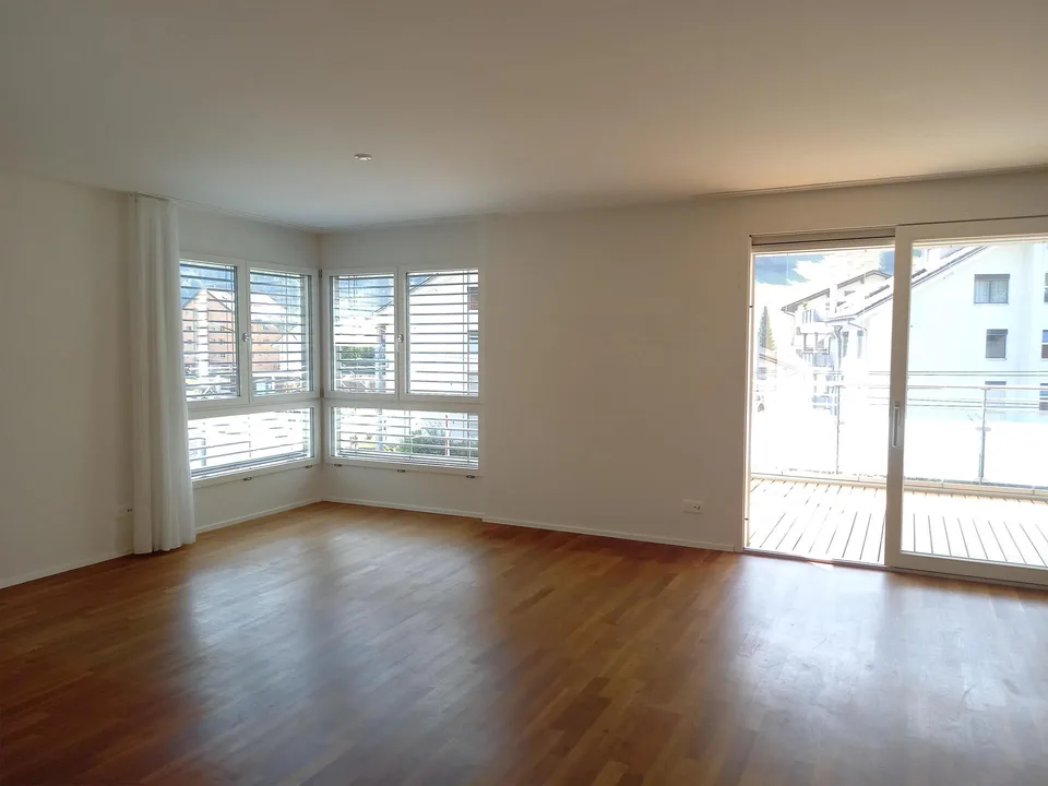 4.5-Zimmerwohnung mit Bergblick an zentraler Lage