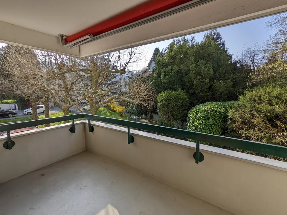 3-Zimmer-Wohnung mit Lift und toller Aussicht in Arlesheim