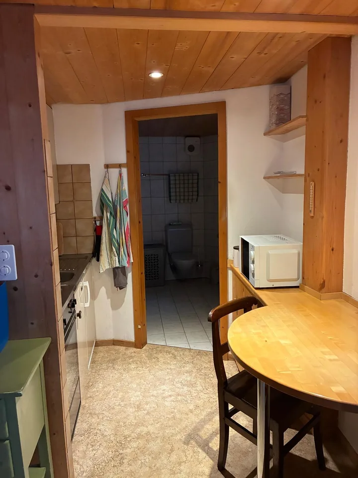 Komplett möbiliertes Studio