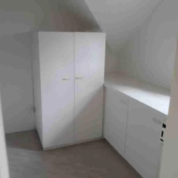 sonnige 4.5 Zi-Wohnung im 2. Stock, mit 2 Balkonen, nähe ÖV