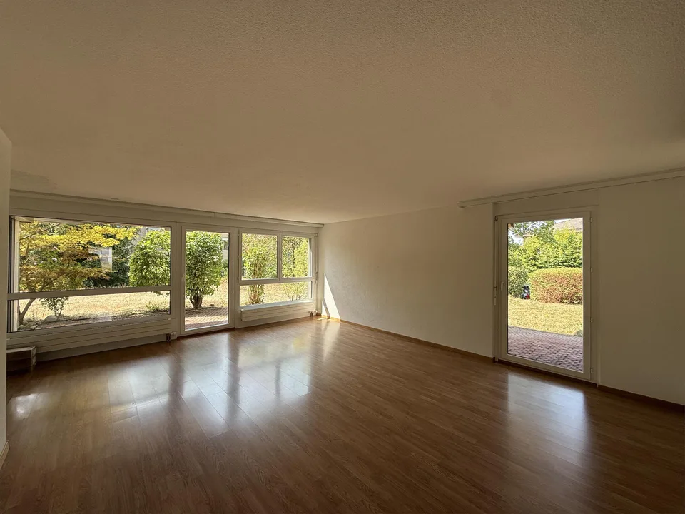 helle 4.5-Zimmerwohnung inkl. einladenden Gartenterrassen