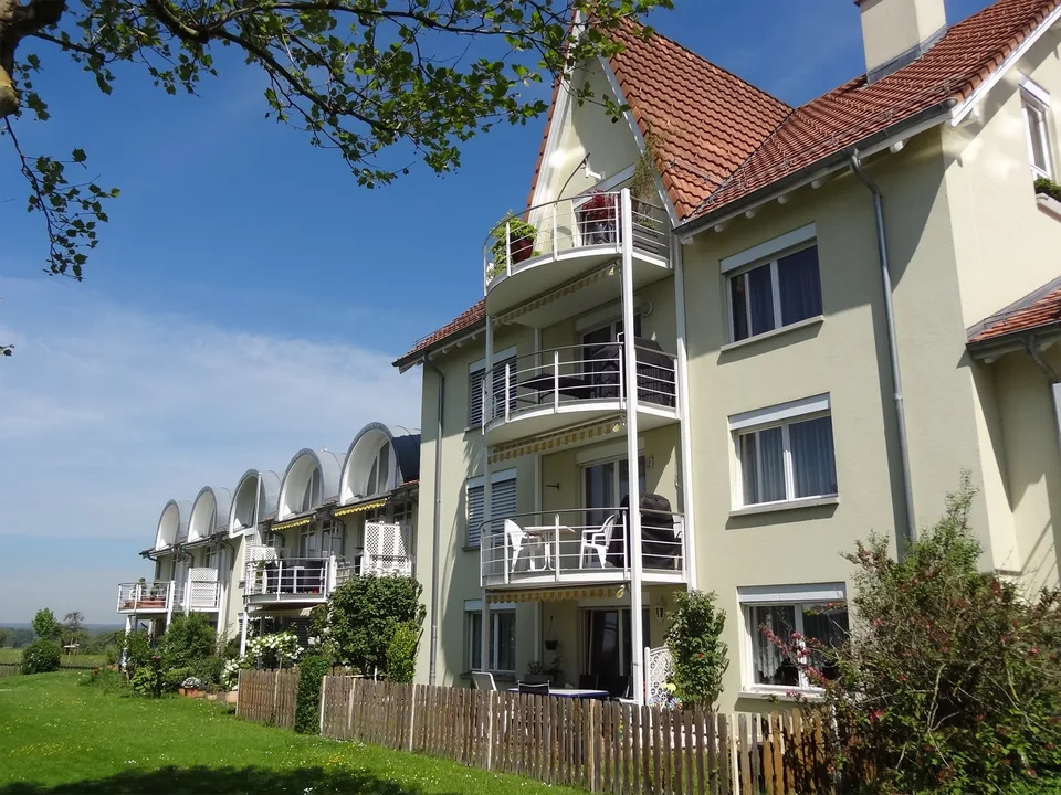 Grosszügige attraktive 4 1/2-Zi-Wohnung (Seesicht)