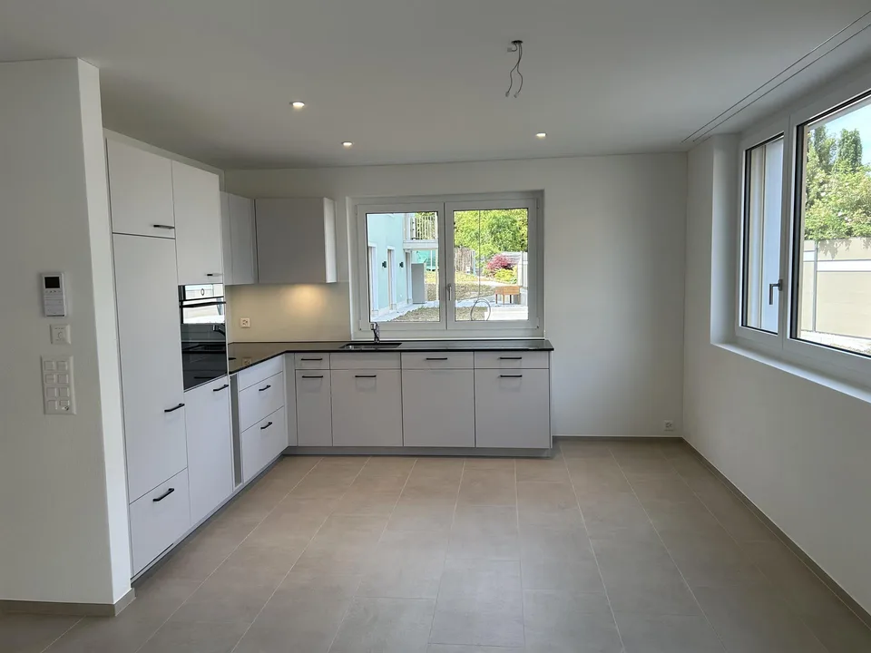 2.5-Zimmer-Neubauwohnung mit Balkon/Sitzplatz