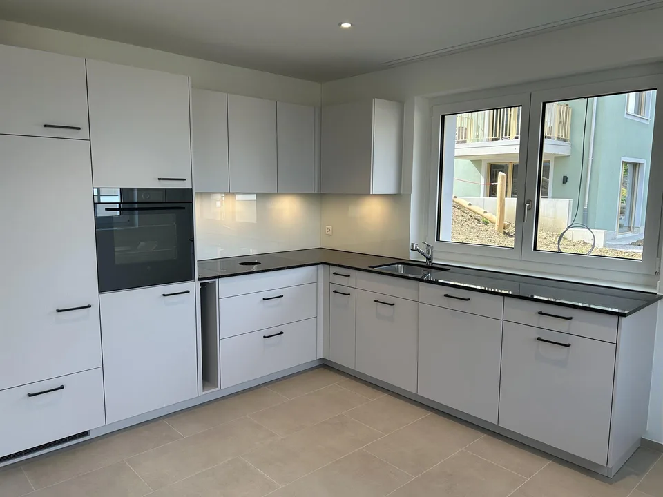 2.5-Zimmer-Neubauwohnung mit Balkon/Sitzplatz