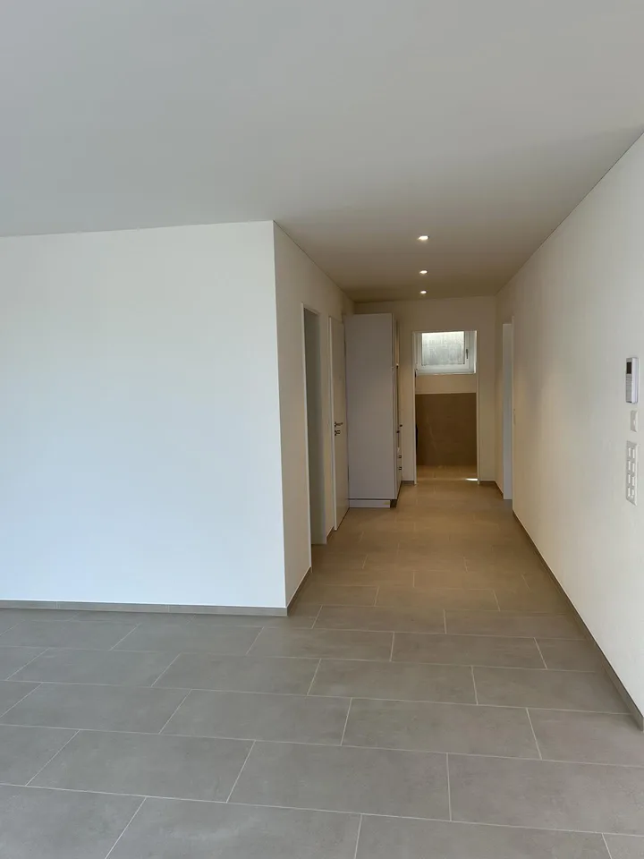 2.5-Zimmer-Neubauwohnung mit Balkon/Sitzplatz