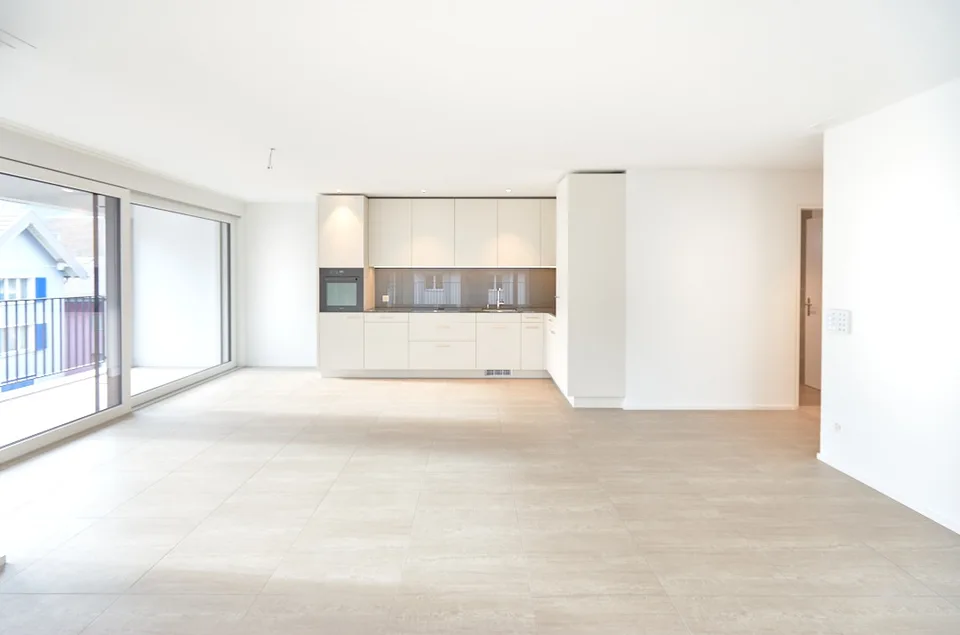 Top 3.5 Zimmer-Wohnung / 5. OG