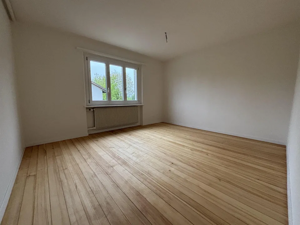 Frisch sanierte 4 Zimmerwohnung