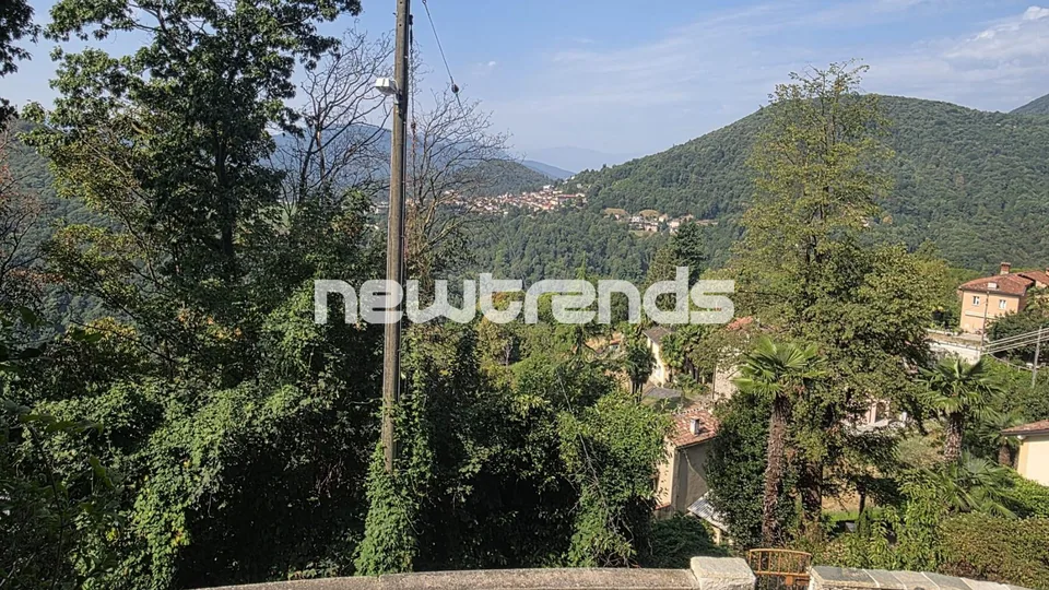 Casa indipendente ad Aranno con 3 box, giardino, bosco e vista sulla v