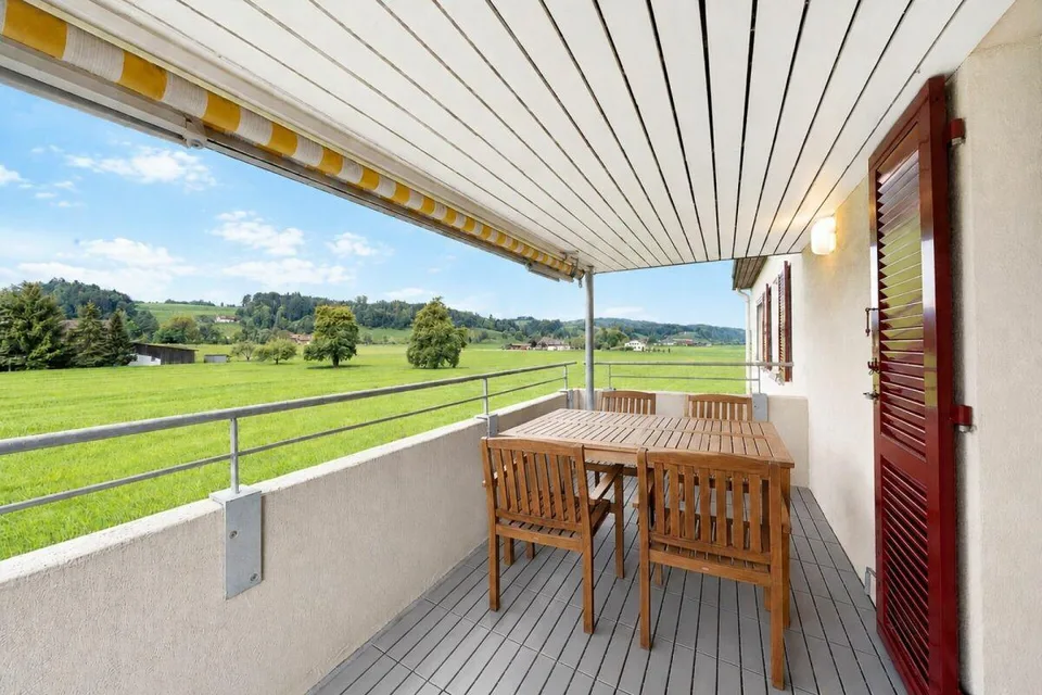 2-family house in a natural location with a lovely view of the green surroundings