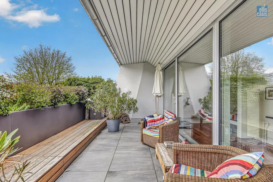 Doppelhaushälfte - ruhig gelegen mit Garten & grosser Terrasse