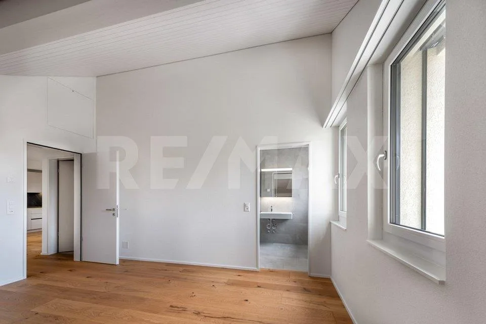 Kernsanierte 3½-Zimmer-Wohnung im Dachgeschoss (WHG-303)