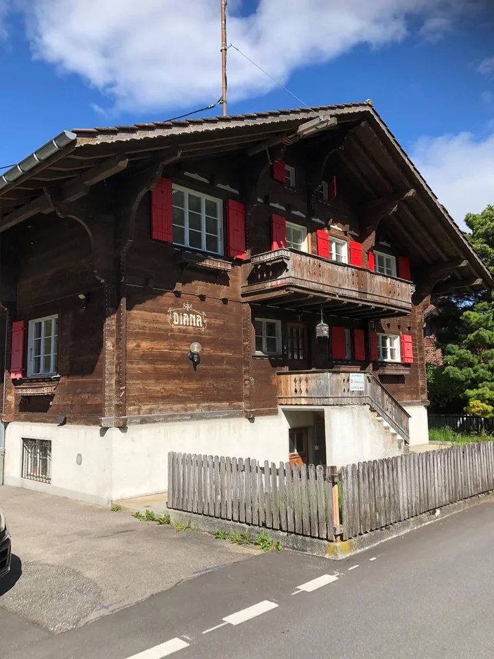 Haus mit 2 Wohnungen