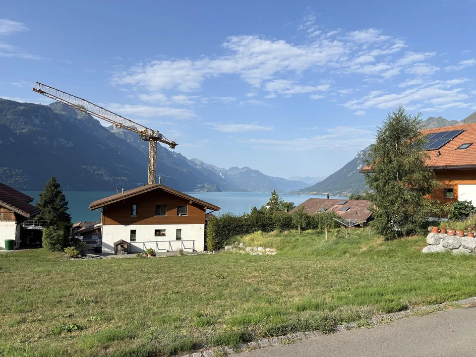 Bauland «im Langachri», mit hervorragender Aussicht zum Brienzersee