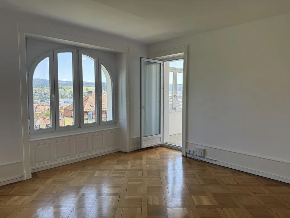 CHARME, LICHT UND PLATZ FÜR IHR NEUES LEBEN