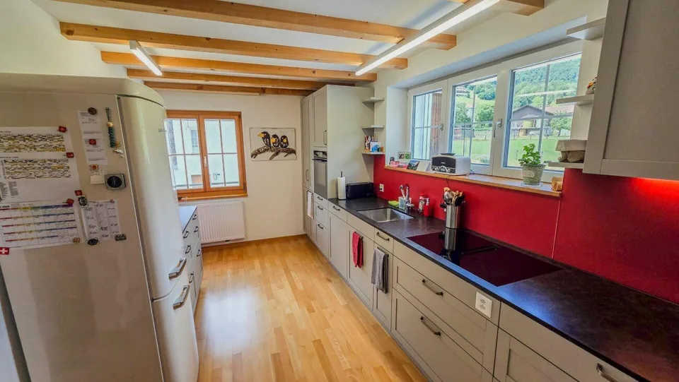 Charmanter 3½-Zimmer-Hausteil - umfassend saniert, mit idyllischem ...