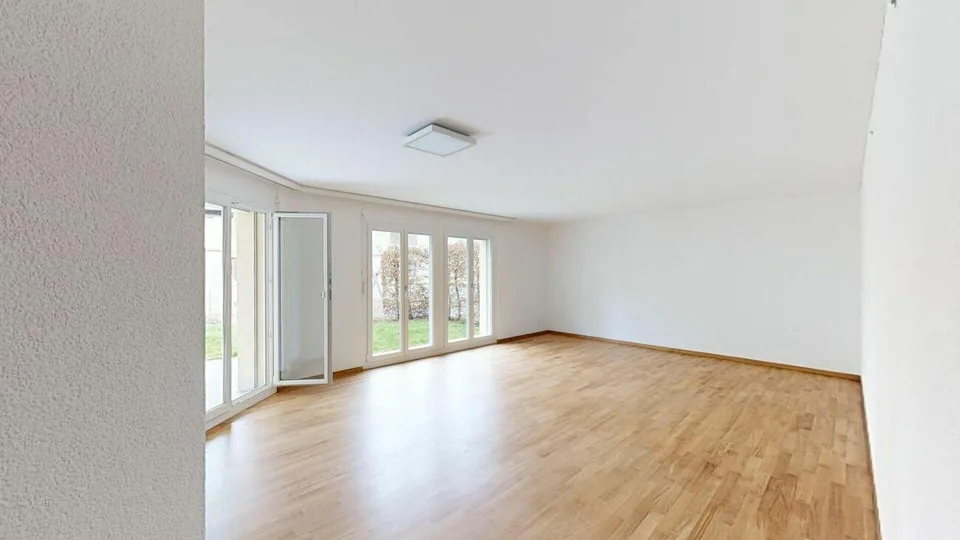 Sitzplatz-Wohnung in Seenähe