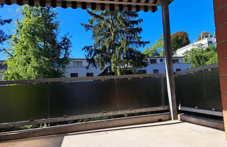 Spacious 4.5-room apartment with balcony in Liestal – available immediately!