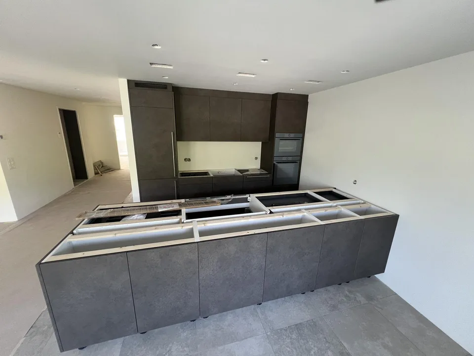 Zentrale Wohnung mit Blick in die Alpen