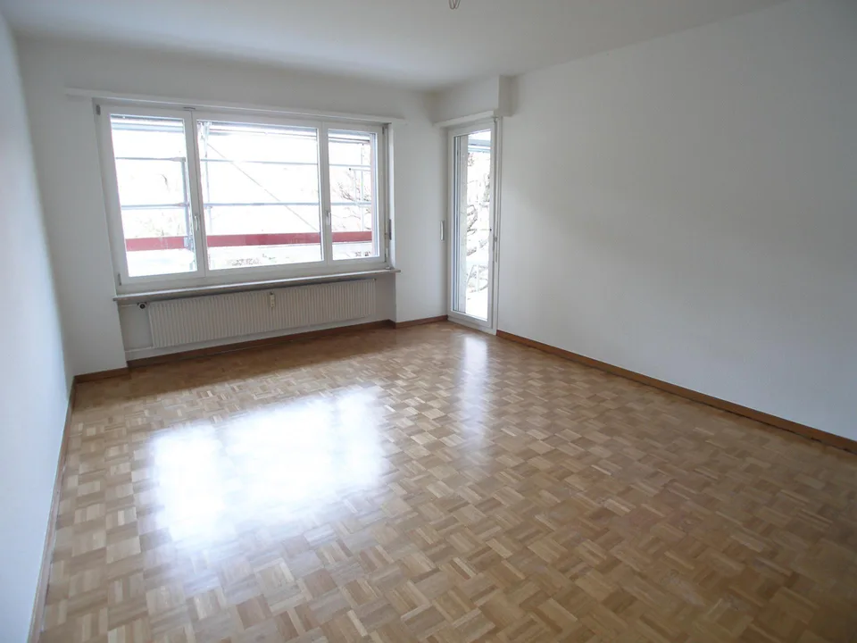 Helle 3-Zimmerwohnung mit Balkon in ruhigem Quartier in Allschwil