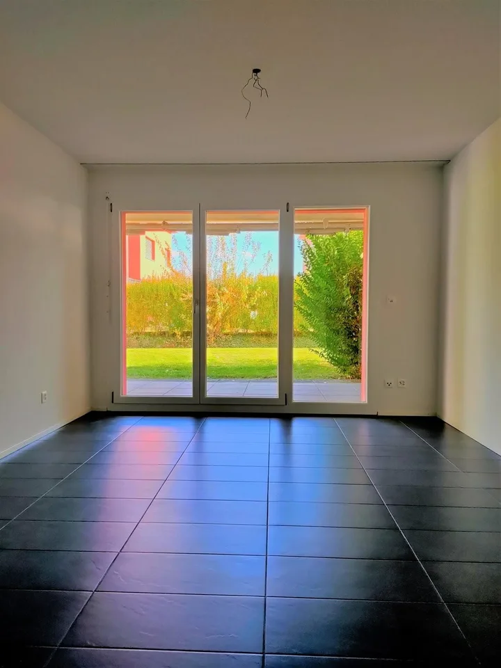 Bright & modern 2.5-room apartment with comfort
