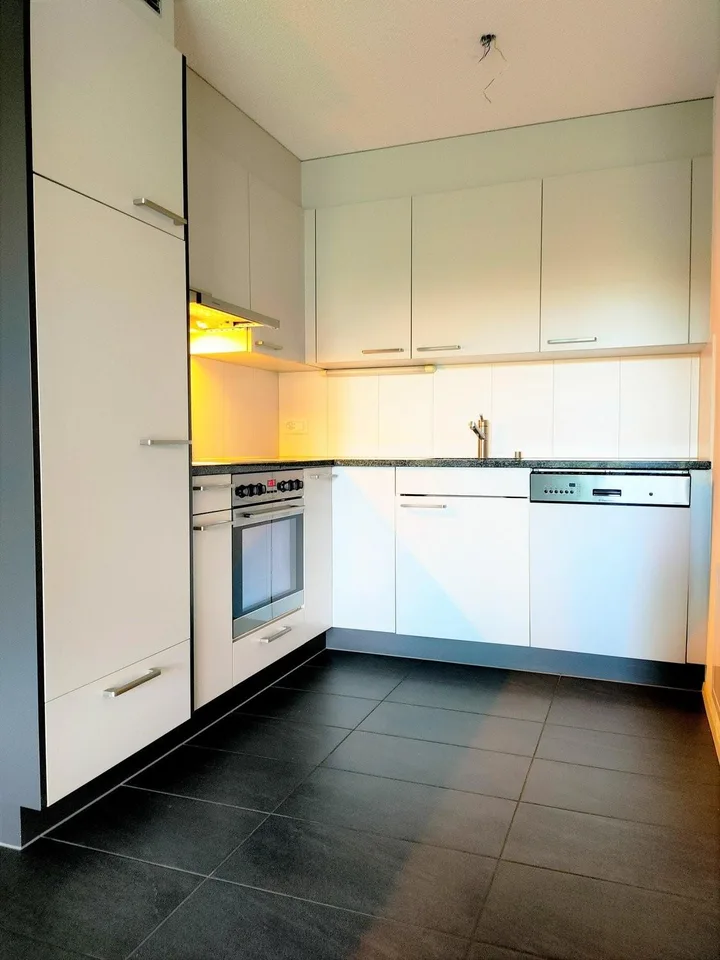 Bright & modern 2.5-room apartment with comfort