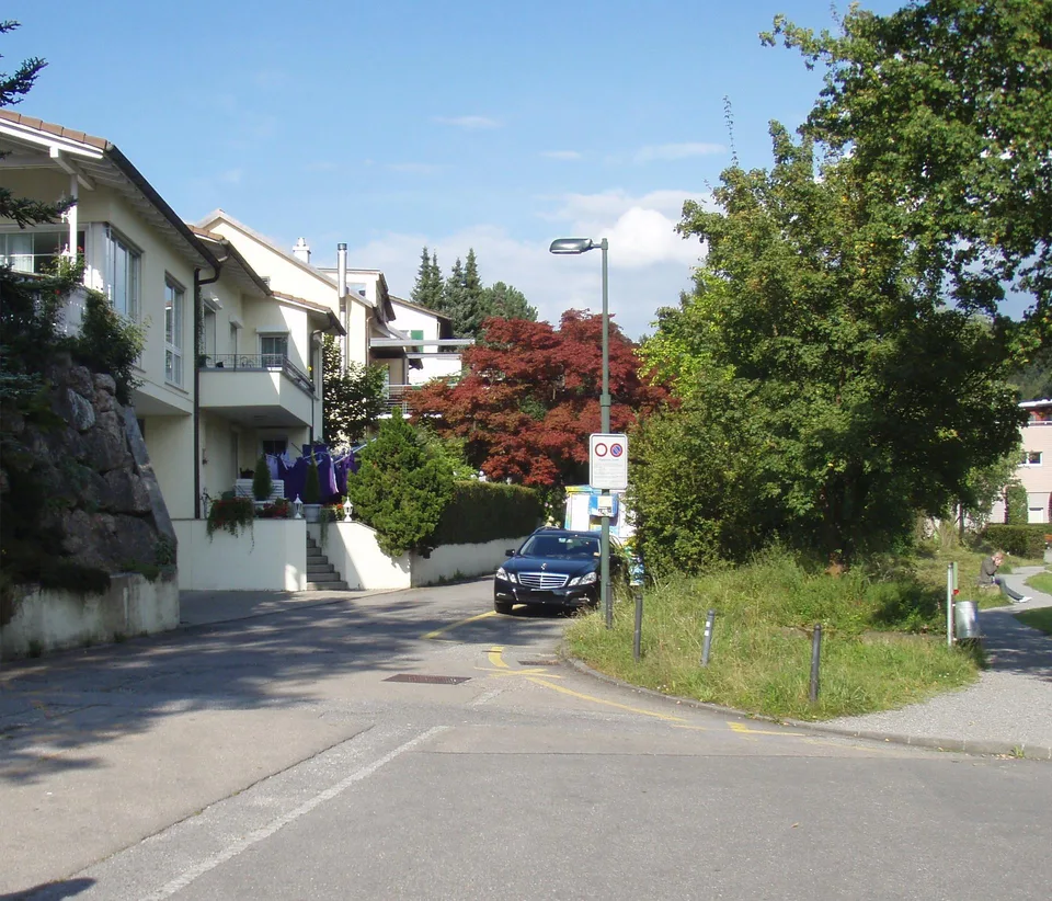 Aussenabstellplatz Würzenbachstrasse (Brüelmatte)