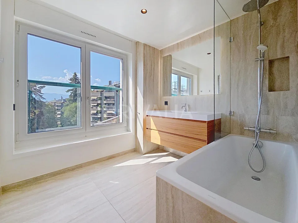 Superbe appartement contemporain avec deux terrasses et vue dégagée...