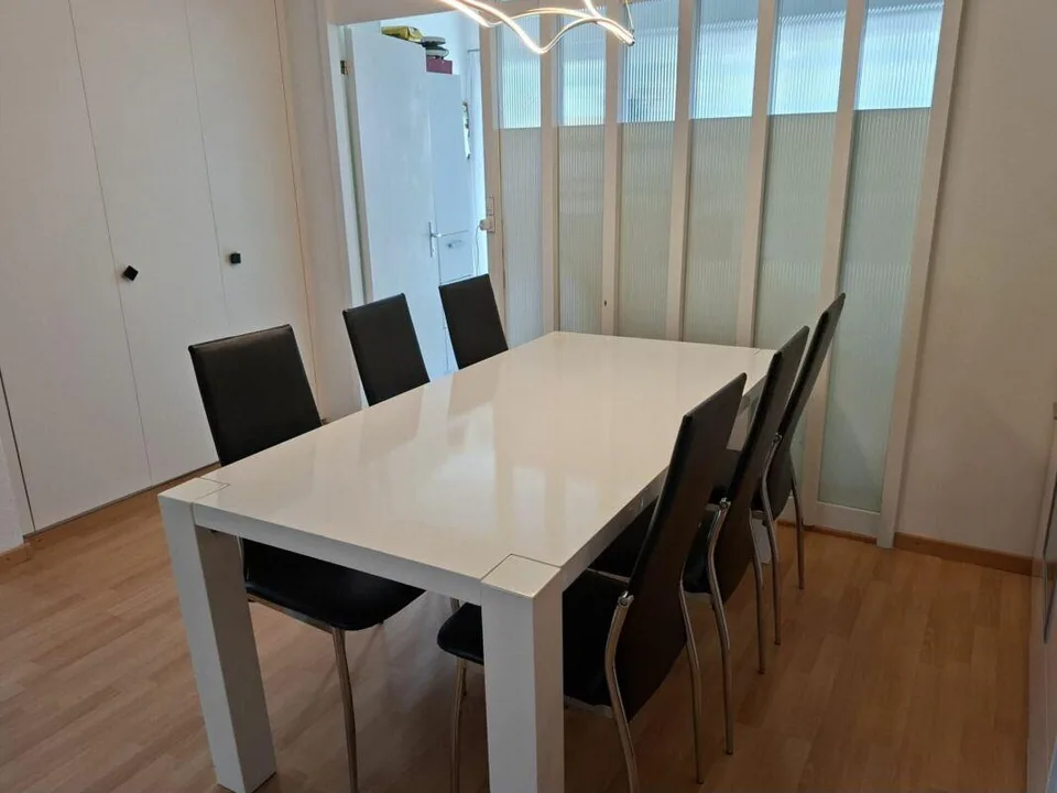 Bel appartement dans un quartier résidentiel calme et ensoleillé