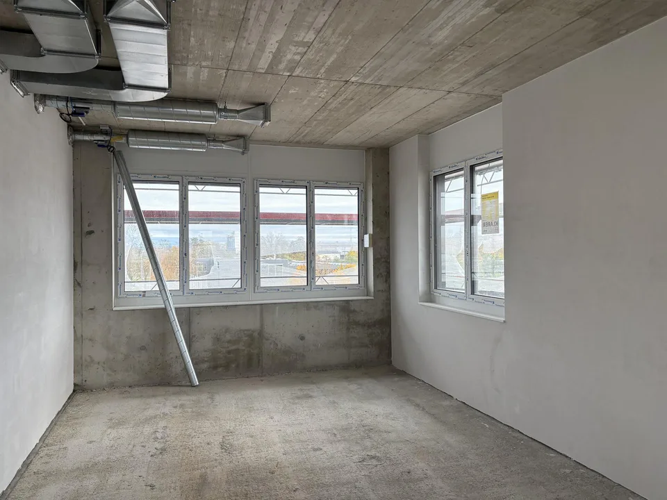 Neue exklusive Büro-/Praxisfläche zu vermieten