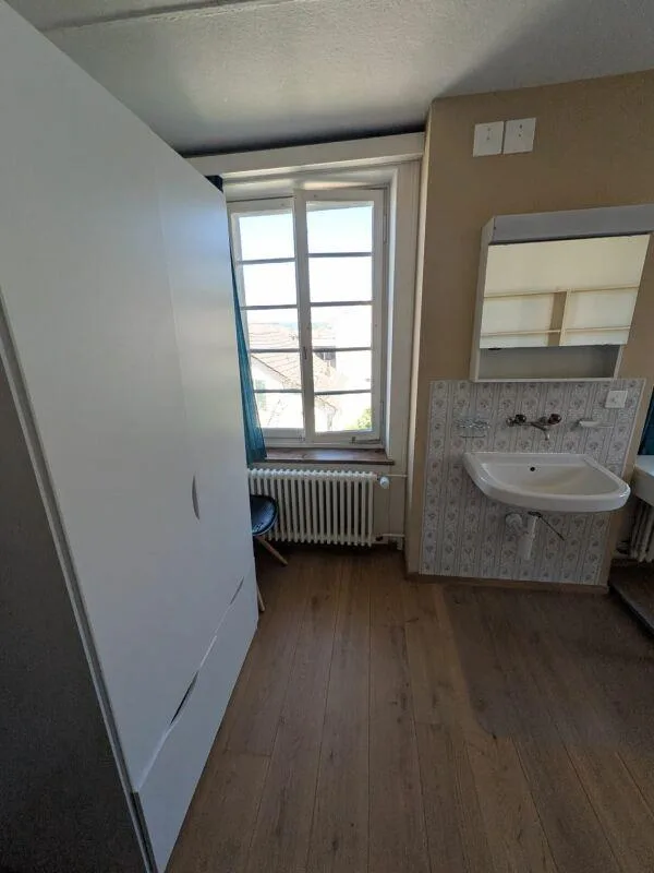 Zentral gelegenes möbliertes Zimmer, in Zürich