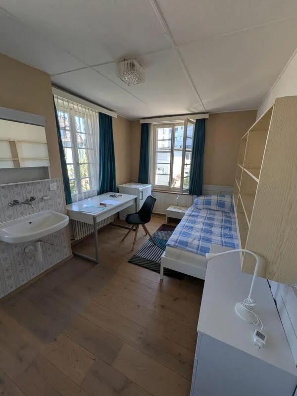 Zentral gelegenes möbliertes Zimmer, in Zürich