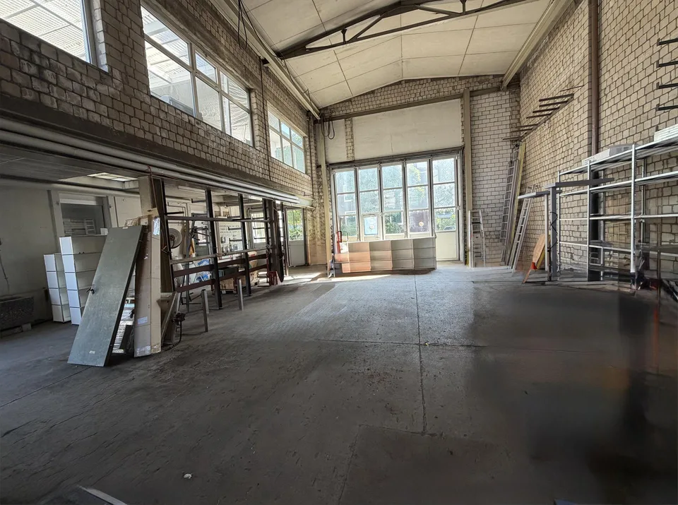 Gewerbehalle/Werkstatt mit Büro, Sursee