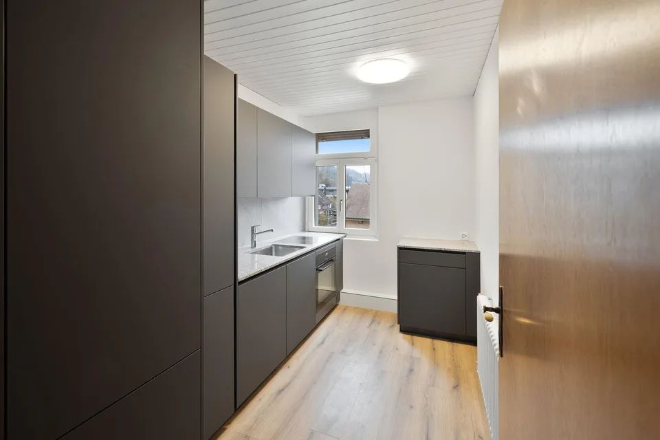 Renovierte 4-Zimmer-Wohnung an zentraler und ruhiger Lage