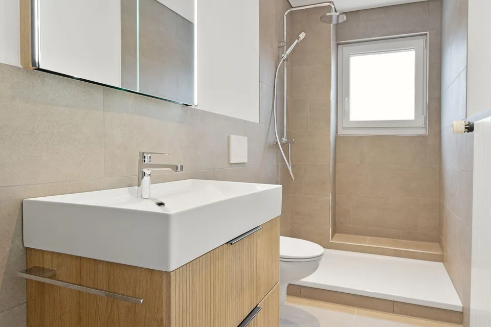 Renovierte 4-Zimmer-Wohnung an zentraler und ruhiger Lage