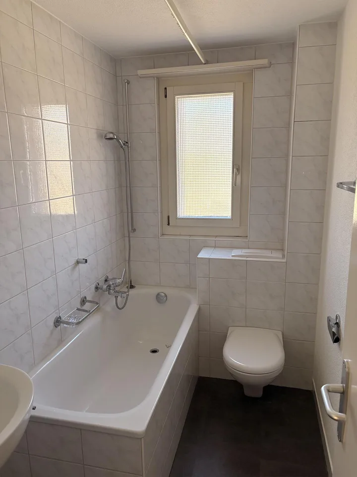 3 Zimmerwohnung mit Balkon, günstige Familienwohnung