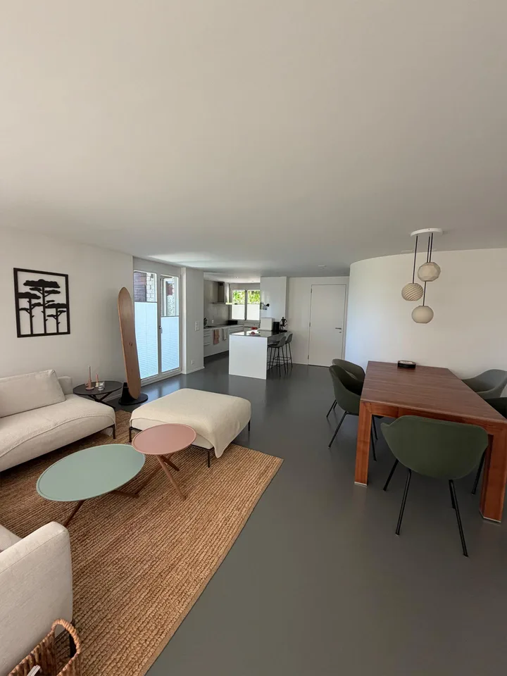 Wunderschönes 5,5-Zimmer Doppel-Einfamilienhaus mit Garten in Gümligen