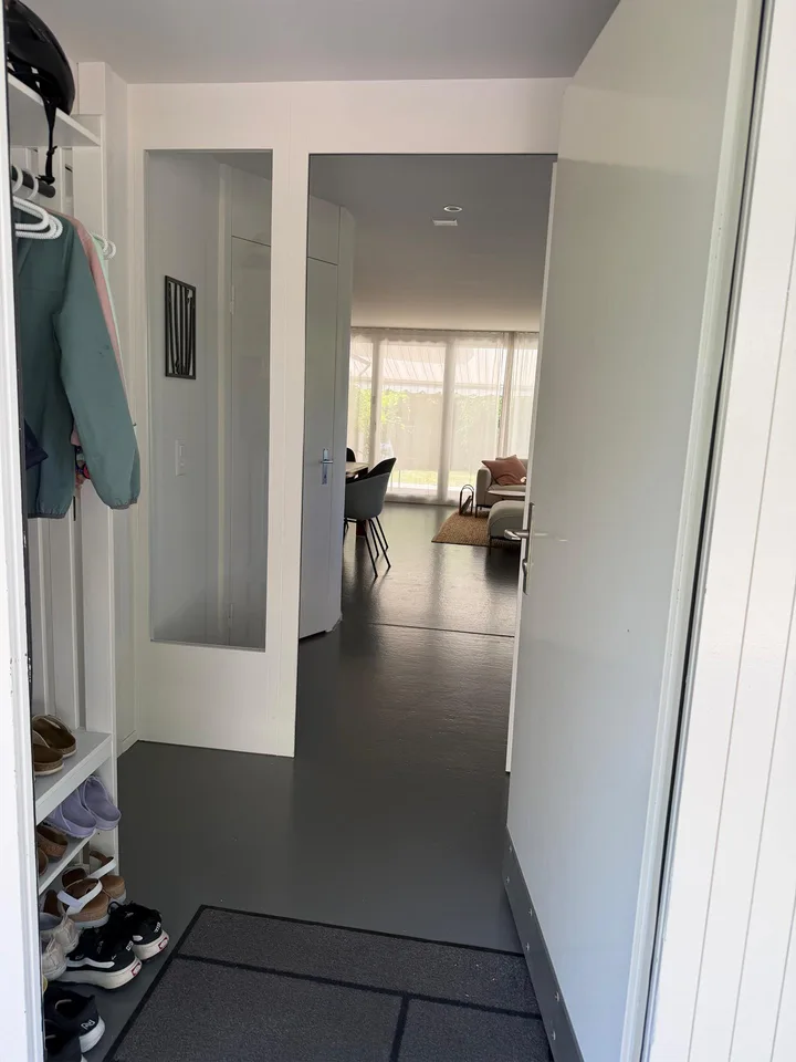 Wunderschönes 5,5-Zimmer Doppel-Einfamilienhaus mit Garten in Gümligen