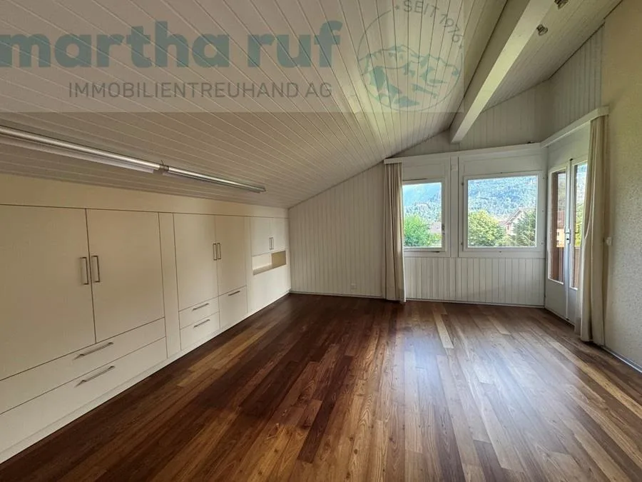 Grosszügiges 5.5-Zim.-Einfamilienhaus, Garten & traumhafter Aussicht
