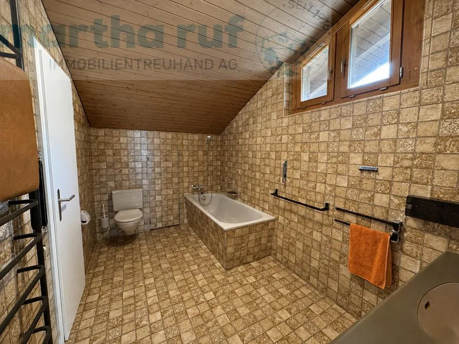 Grosszügiges 5.5-Zim.-Einfamilienhaus, Garten & traumhafter Aussicht