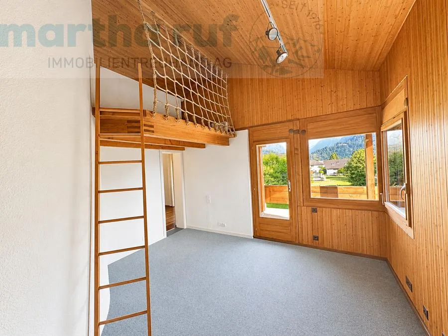 Grosszügiges 5.5-Zim.-Einfamilienhaus, Garten & traumhafter Aussicht