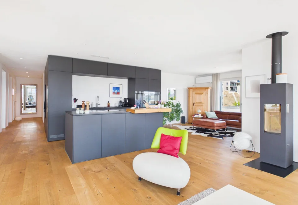 Penthouse-Wohnung mit eindrucksvoller Alpenkulisse