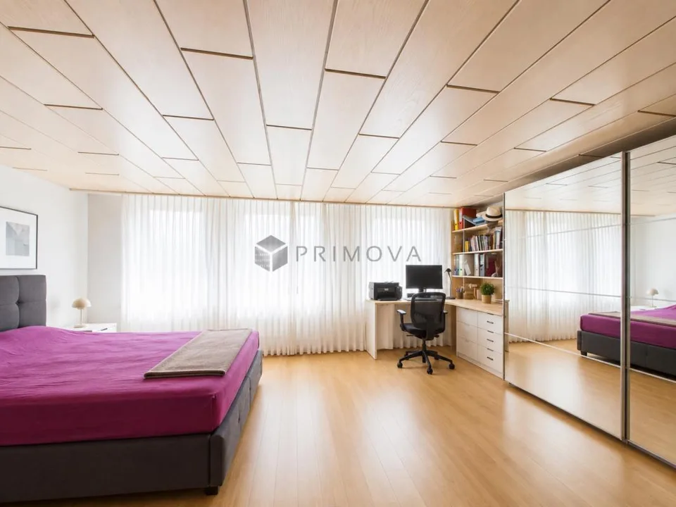 Familienfreundliches 5.5 Zimmer-Reihenhaus mit viel Platz und sonni...