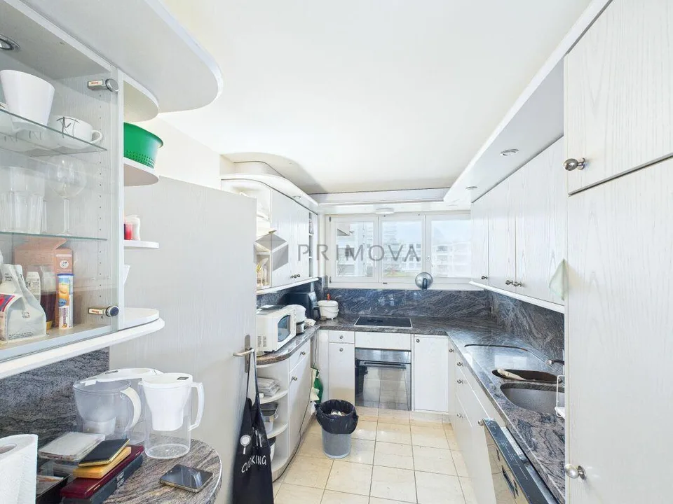 Appartement de 3 pièces lumineux et modernisé avec balcon à Effretikon