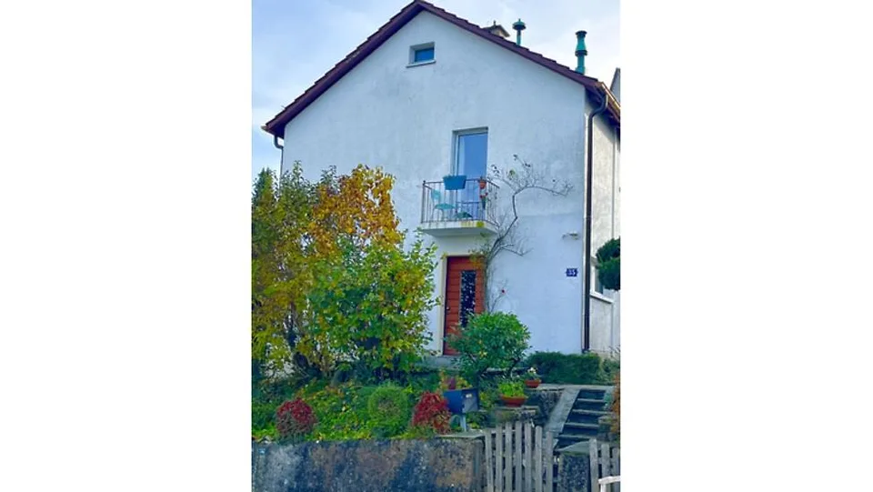 5 ZIMMER-HAUS IN ZÜRICH - KREIS 2 WOLLISHOFEN, MÖBLIERT, TEMPORÄR