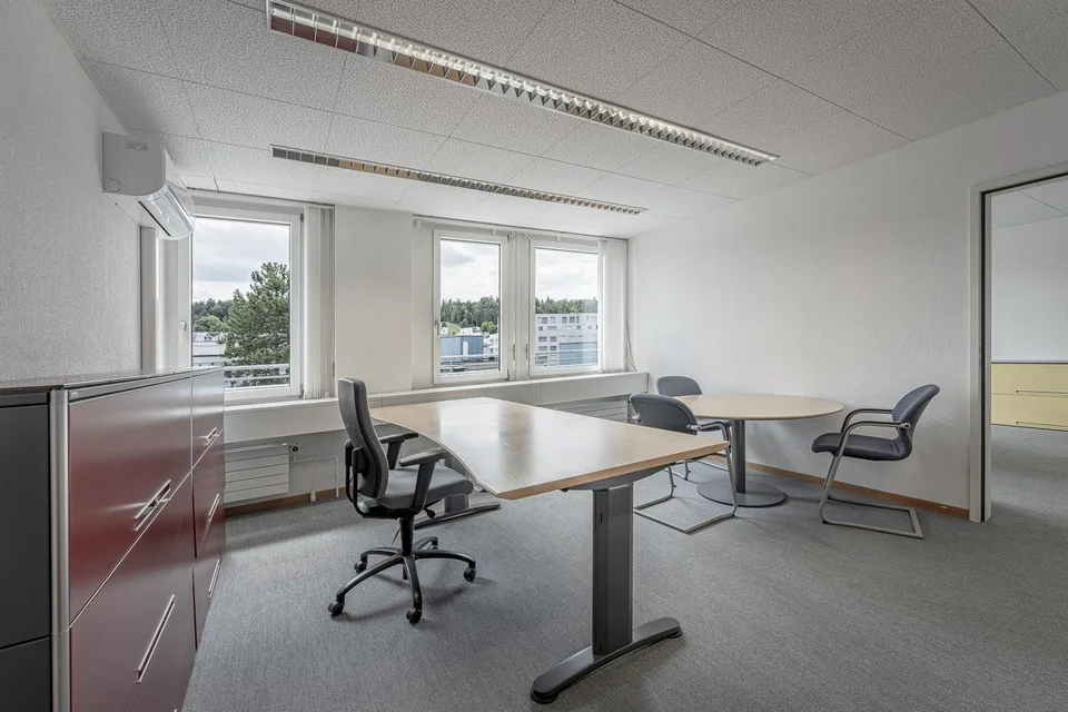 Bezugsbereite Bürofläche mit exklusiver Dachterrasse!