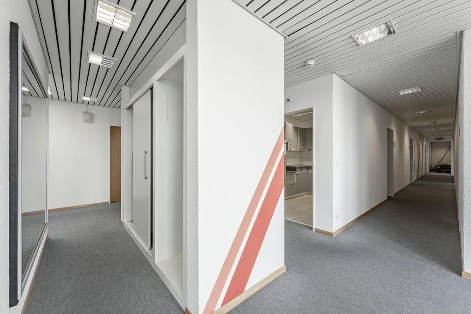 Bezugsbereite Bürofläche mit exklusiver Dachterrasse!