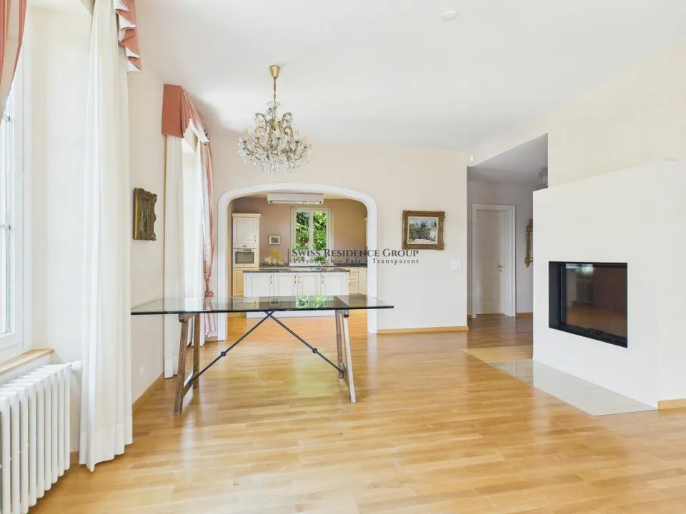 Altbau-Charme trifft auf modernen Luxus - Einzigartige 4.5-Zimmer-Wohnung mit Garten & Cheminée in 8008 Zürich