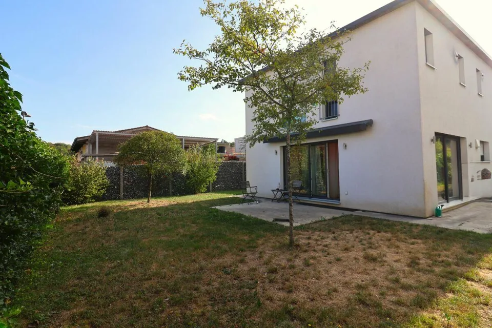 Einfamilienhaus im Grünen nahe Schaffhausen